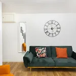 Lovely 2 Bedrooms Flat Next To The Station