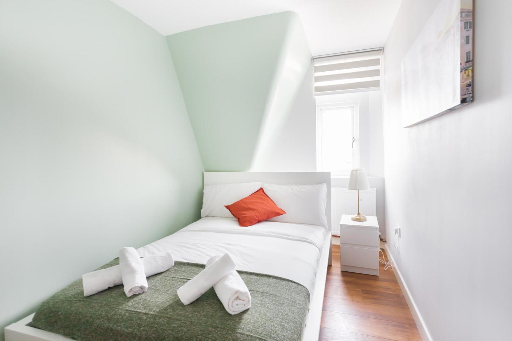 Appartamento Lovely 2 Bedrooms Flat Next To The Station *